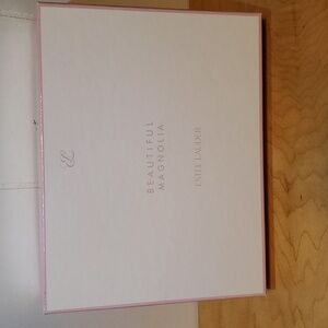 Estee Lauder Beautiful Magnolia
